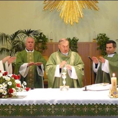 8 noiembrie 2009: Roma: Cardinalul Agostino Vallini la comunitatea românilor catolici