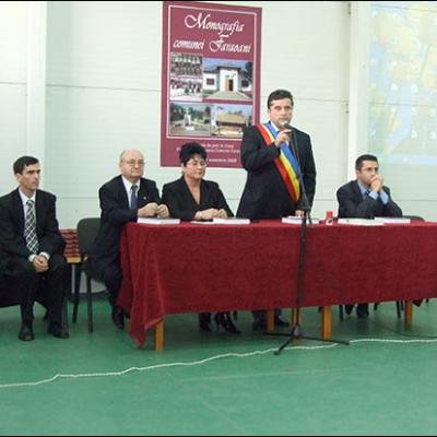 12 noiembrie 2009: Valea Mare: Lansarea monografiei comunei Faraoani