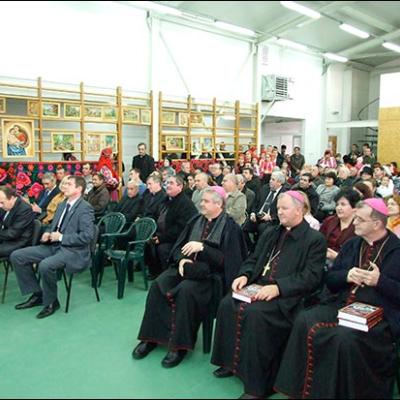12 noiembrie 2009: Valea Mare: Lansarea monografiei comunei Faraoani