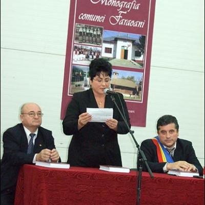 12 noiembrie 2009: Valea Mare: Lansarea monografiei comunei Faraoani