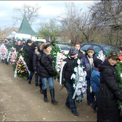12 noiembrie 2009: Gutinaş: Funeraliile părintelui Robert-Enrich Matei