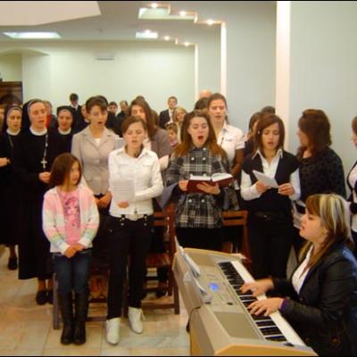 14 noiembrie 2009: Iaşi: Hramul Congregaţiei "Fiicele Sfintei Maria a Divinei Providenţe"