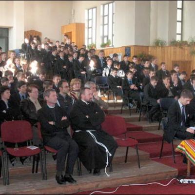 14 noiembrie 2009: Roman: Simpozion misionar