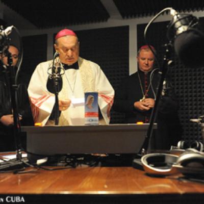 21 noiembrie 2009: Iaşi: Sfinţirea studioului "Radio Maria Iaşi" (Foto: FOCUS/Adrian Cuba)