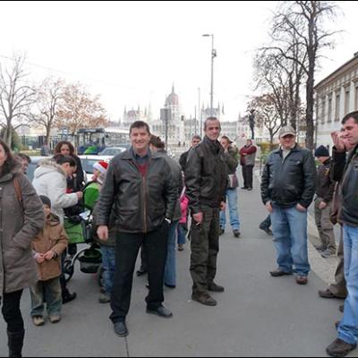 6 decembrie 2009: Budapesta: Românii catolici din Parohia "Sfânta Ana" şi sărbătoarea Sfântul Nicolae