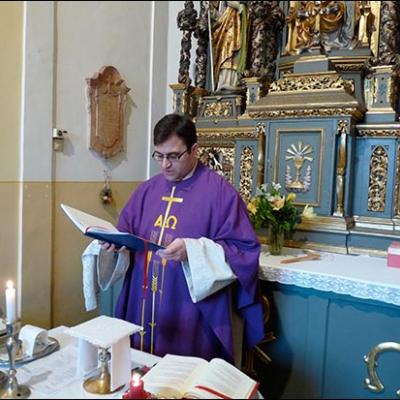 6 decembrie 2009: Budapesta: Românii catolici din Parohia "Sfânta Ana" şi sărbătoarea Sfântul Nicolae