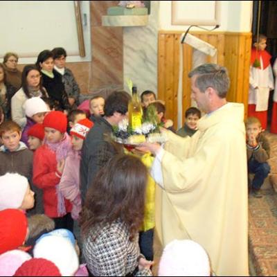 8 decembrie 2009: Iugani: Mandat misionar