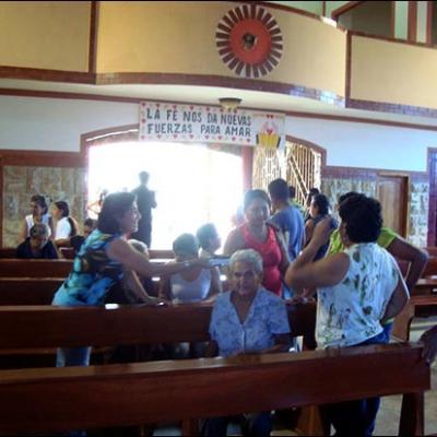 14 februarie 2010: Ecuador: Clipe de iubire trăite împreună