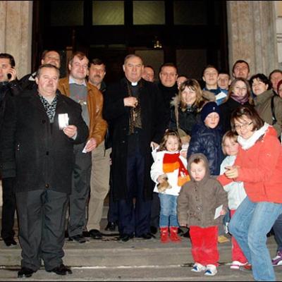 26 februarie 2010: Torino: Vizita PS Petru Gherghel la comunitatea catolicilor români