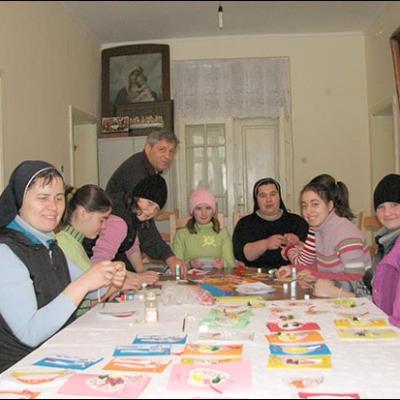 7 martie 2010: Cleja "Sf. Francisc de Asissi" - Un zâmbet pentru mama!