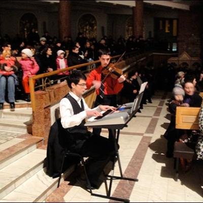 8 martie 2010: Bacău: De ziua mamei