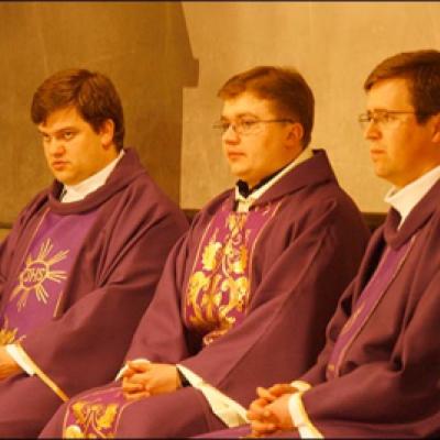 22 martie 2010: Suceava: Liturghie pentru pr. Ştefan Babiaş