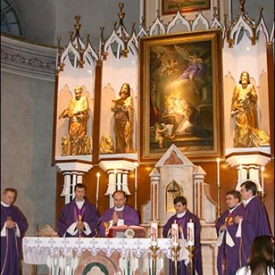 22 martie 2010: Suceava: Liturghie pentru pr. Ştefan Babiaş