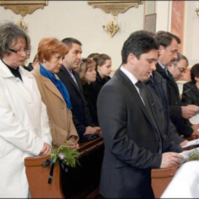 24 martie 2010: Siret: Funeraliile pr. Ştefan Babiaş (foto: Eduard Lucaci)