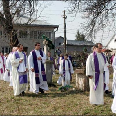 24 martie 2010: Siret: Funeraliile pr. Ştefan Babiaş (foto: Eduard Lucaci)