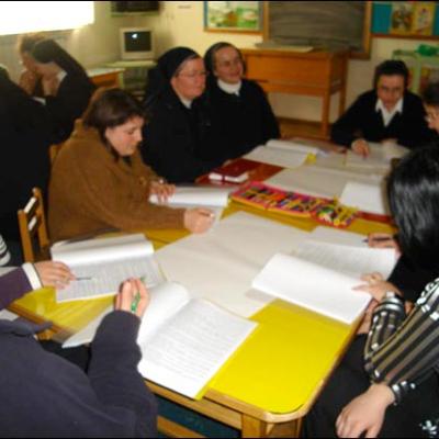 27 martie 2010: Piatra Neamţ: Managementul operaţional al grădiniţelor între teorie şi aplicaţie practică