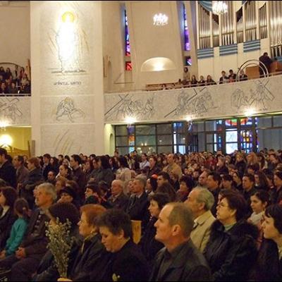 28 martie 2010: Iaşi: Duminica Floriilor - Ziua Mondială a Tineretului (foto: Mihail Cojan)