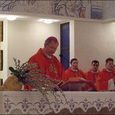 28 martie 2010: Iaşi: Duminica Floriilor - Ziua Mondială a Tineretului (foto: Mihail Cojan)