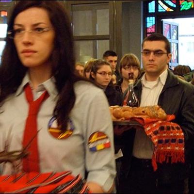 28 martie 2010: Iaşi: Duminica Floriilor - Ziua Mondială a Tineretului (foto: Mihail Cojan)