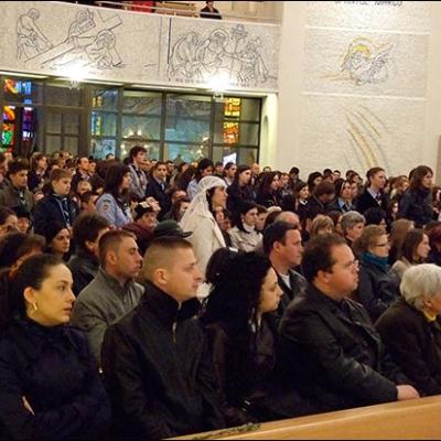 28 martie 2010: Iaşi: Duminica Floriilor - Ziua Mondială a Tineretului (foto: Mihail Cojan)