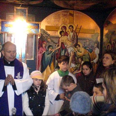 31 martie 2010: Tomeşti: Calea Crucii pe Dealul Ceriului