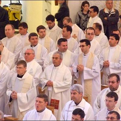 1 aprilie 2010: Iaşi: Liturghia Crismei (foto: Mihail Cojan)