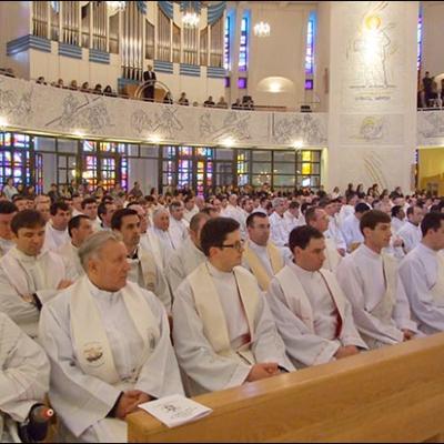 1 aprilie 2010: Iaşi: Liturghia Crismei (foto: Mihail Cojan)