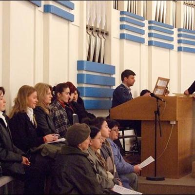 1 aprilie 2010: Iaşi: Liturghia Crismei (foto: Mihail Cojan)