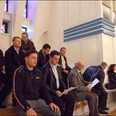 1 aprilie 2010: Iaşi: Liturghia Crismei (foto: Mihail Cojan)