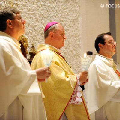 3 aprilie 2010: Iaşi: Liturghia de Înviere (Foto: FOCUS)