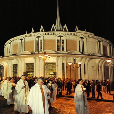 3 aprilie 2010: Iaşi: Liturghia de Înviere (Foto: FOCUS)