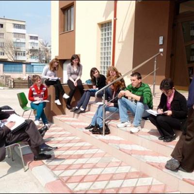 9 aprilie 2010: Roman: Întruniri AC
