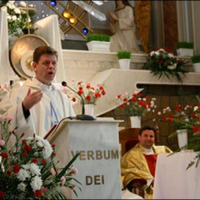 10 aprilie 2010: Mărgineni: Ziua zonală a tinerilor din AC Bacău