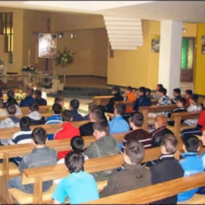 9-11 aprilie 2010: Oneşti: Campus vocaţional
