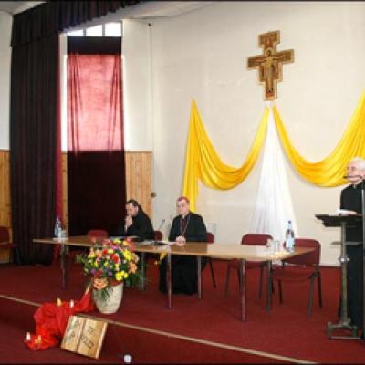 18 aprilie 2010: Roman: Întâlnirea persoanelor consacrate
