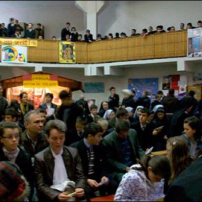 24 aprilie 2010: Roman: Expo Carisma