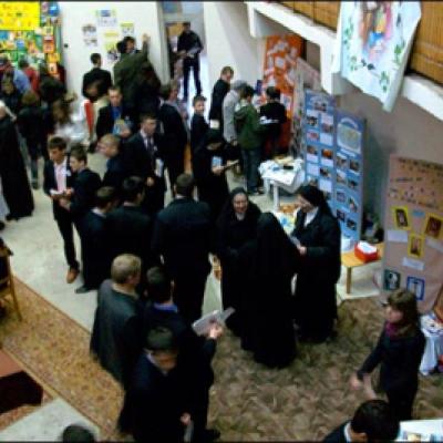 24 aprilie 2010: Roman: Expo Carisma