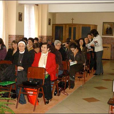 24 aprilie 2010: Oneşti: Consfătuirea diecezană anuală a profesorilor de religie romano-catolică