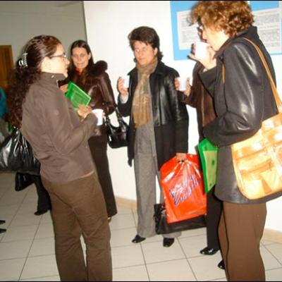 24 aprilie 2010: Oneşti: Simpozionul naţional "Profesorul de religie şi rolul său formativ în lumina preoţiei comune"
