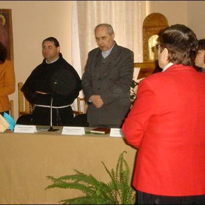 24 aprilie 2010: Oneşti: Simpozionul naţional "Profesorul de religie şi rolul său formativ în lumina preoţiei comune"