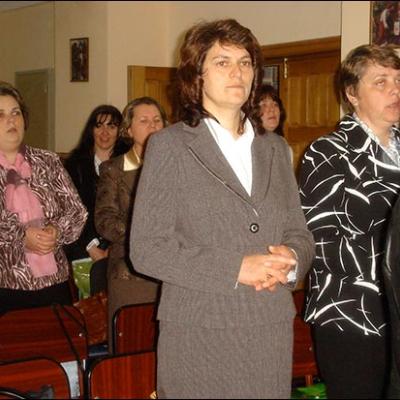 24 aprilie 2010: Oneşti: Simpozionul naţional "Profesorul de religie şi rolul său formativ în lumina preoţiei comune"