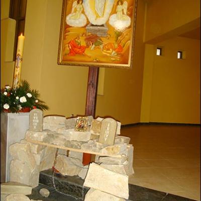 24 aprilie 2010: Oneşti: Simpozionul naţional "Profesorul de religie şi rolul său formativ în lumina preoţiei comune"