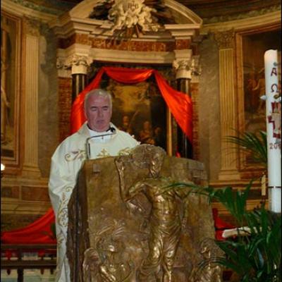 24 aprilie 2010: Roma: Statuia Sfintei Fecioare Maria de la Fatima şi la români