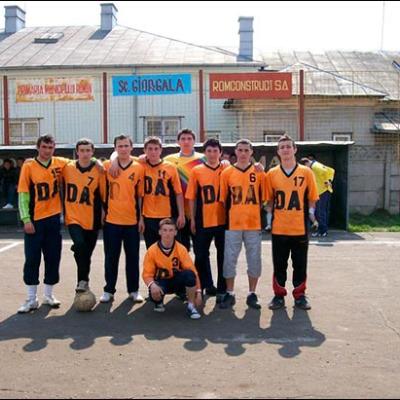 7-9 aprilie 2010: Roman: A VII-a ediţie a Campionatului de fotbal "Sfântul Leonard Murialdo"