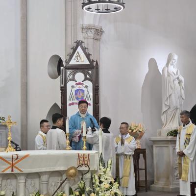 9 septembrie 2026: China: Pelerini români, martori la prima Sfântă Liturghie a noului arhiepiscop de Chongqing