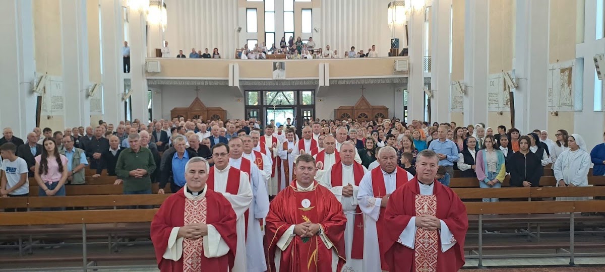 9-12 septembrie 2026: Șcheia: Cu familia spre sărbătoarea comunității