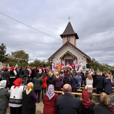 14 septembrie 2026: Oțeleni: Sfințirea capelei mortuare