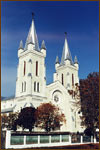 Biserica din Hălăuceşti