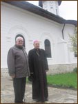PS Petru Gherghel şi diaconul Robert Maria Mascini
