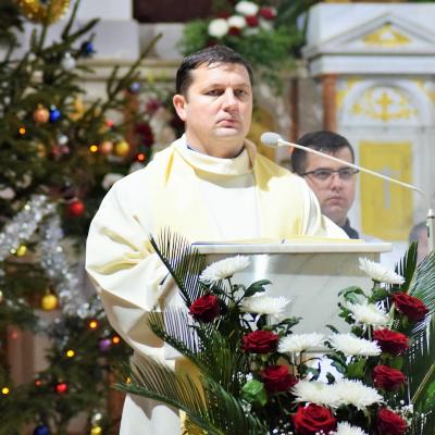 31 decembrie: Sărbătoarea familiei la Săbăoani